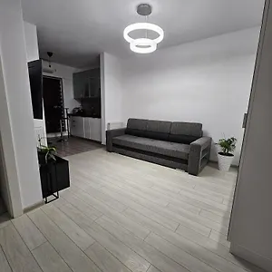 Studio Titan Park Bucureşti