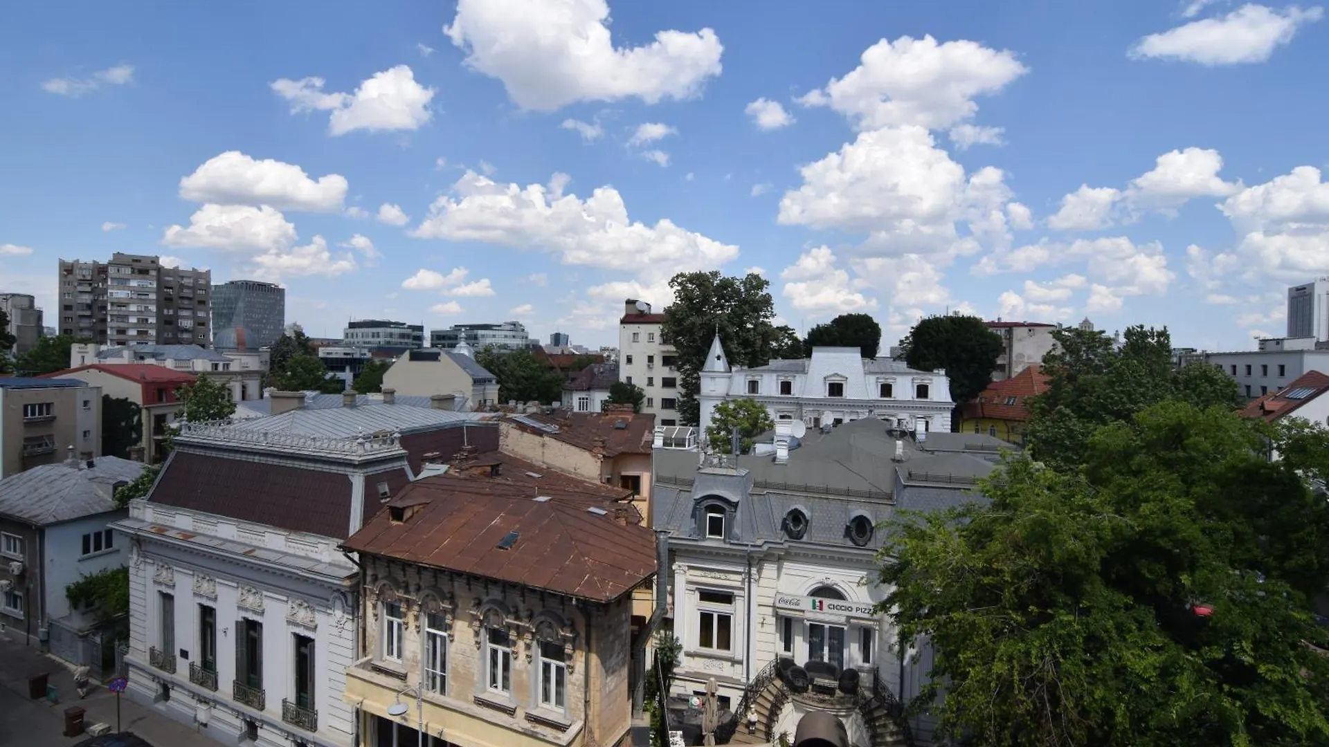 Studio In The Center Of Bucharest Romania